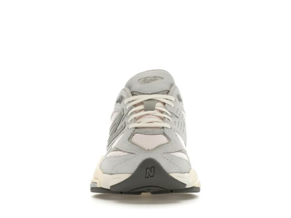 Zapatillas New Balance 9060 Granite Pink – U9060SFB Lifestyle - Imagen 3