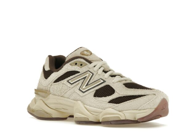 Zapatillas New Balance 9060 Sydney McLaughlin-Levrone Linen Black Coffee U9060SYD para mujer - Imagen 2