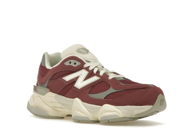 Zapatillas New Balance 9060 burdeos lavado – U9060VNA - Imagen 2