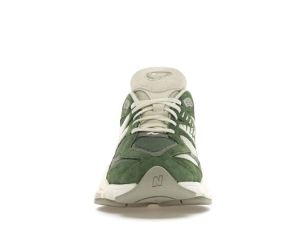 New Balance 9060 Nori – U9060VNG: Zapatillas deportivas verdes y blancas - Imagen 3