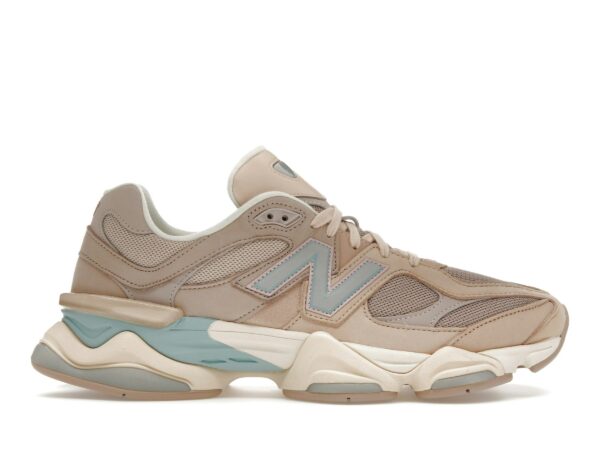 New Balance 9060 Marfil Crema Rosa Arena U9060WCG - Imagen 1