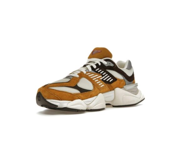 Zapatillas de trabajo New Balance 9060 – U9060WOR – Tierra Intensa/Angora - Imagen 3
