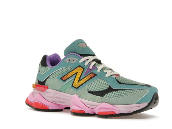 Zapatillas New Balance 9060 Warped Multicolor U9060WRB Lifestyle - Imagen 2