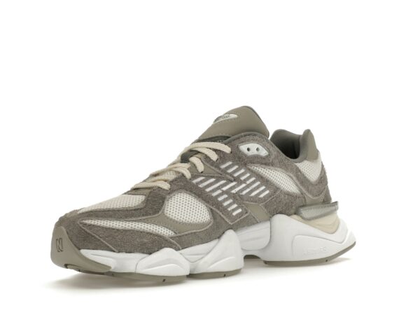 Zapatillas New Balance 9060 Gris Blanco U9060YGA - Imagen 4