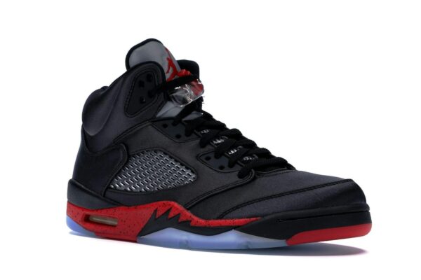 Jordan 5 Retro Satin Bred (136027-006)
