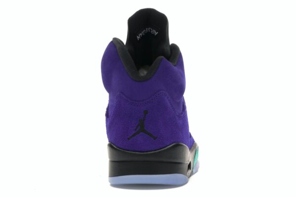 Jordan 5 Retro Alternate Grape (136027-500)