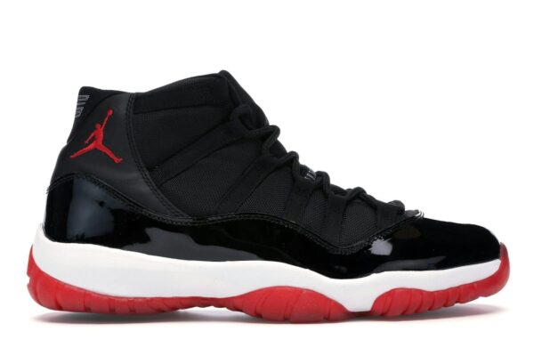 136046-061_01.jpg Jordan 11 Retro Playoffs (2001) – 136046-061 – Negro/Rojo-Blanco – Hombre