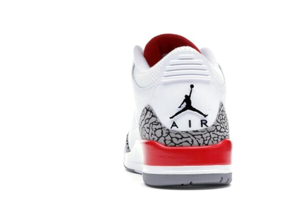 Salón de la Fama de las Air Jordan 3 Retro (136064-116)