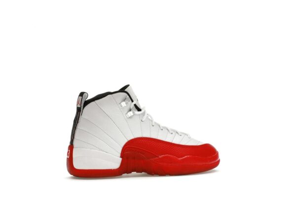 Jordan 12 Retro Cherry (2023) GS Blanco/Negro/Rojo Universitario
