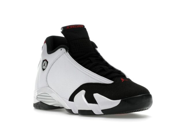 Zapatillas Air Jordan 14 Retro con puntera negra y blancas (2024) – 487471-160
