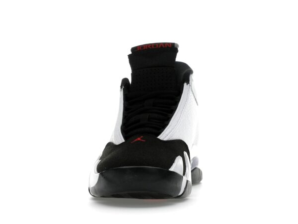 Zapatillas Air Jordan 14 Retro con puntera negra y blancas (2024) – 487471-160