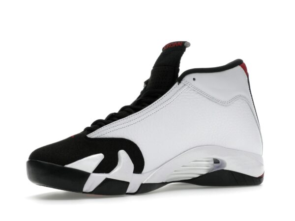 Zapatillas Air Jordan 14 Retro con puntera negra y blancas (2024) – 487471-160
