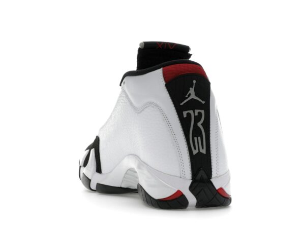 Zapatillas Air Jordan 14 Retro con puntera negra y blancas (2024) – 487471-160