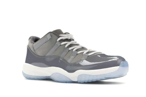 Air Jordan 11 Retro Low Gris Frío (528895-003)