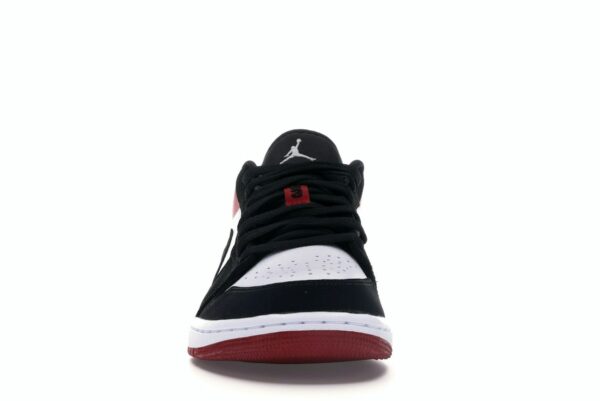 Jordan 1 Low con puntera negra (2019) – 553558-116