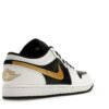 Jordan 1 Low de piel blanca, negra, metálica y dorada con logo Swoosh – 553558-172