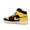554724-035_22 S1 Air Jordan 1 Retro Mid New Love (2017) Negro Varsity Blanco Maíz 554724-035