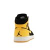 554724-035_29 S1 Air Jordan 1 Retro Mid New Love (2017) Negro Varsity Blanco Maíz 554724-035