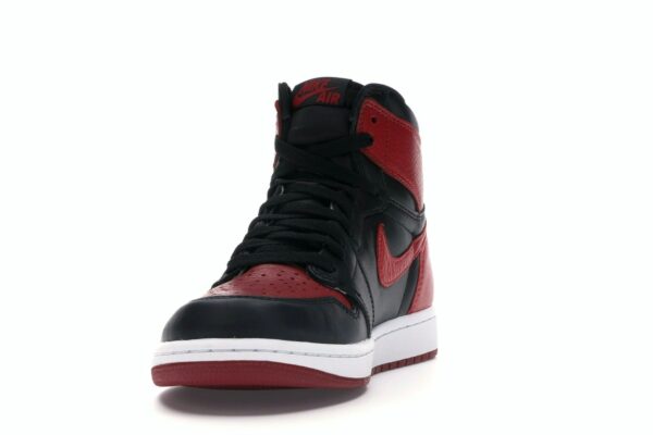 Air Jordan 1 Retro High Bred Prohibido (2016) – 555088-001