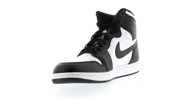 Air Jordan 1 Retro Negro Blanco (2014) – 555088-010