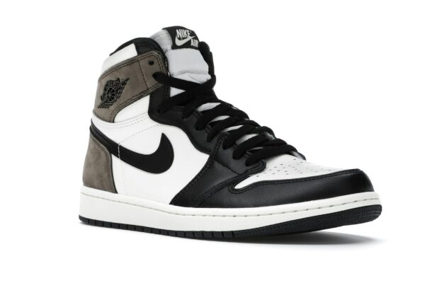 555088-105_05.jpg Jordan 1 Retro High Mocha Oscuro (555088-105)