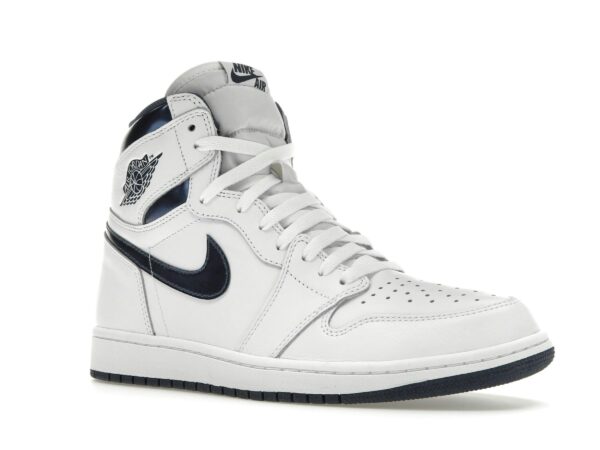 Air Jordan 1 Retro Azul Marino Metálico (2016) – 555088-106