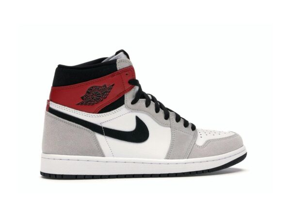 555088-126_35 S1 Jordan 1 Retro High Light Gris Humo Blanco Negro Rojo Universitario 555088-126