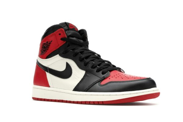 Jordan 1 Retro High Bred Toe (555088-610)