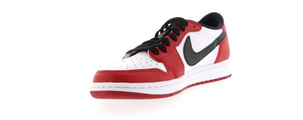 Jordan 1 Retro Low Chicago (2016) – 705329-600 – Combinación de colores OG Chicago Bulls – Totalmente de cuero