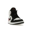 Air Jordan 1 Mid SE con puntera roja y negra (852542-100)