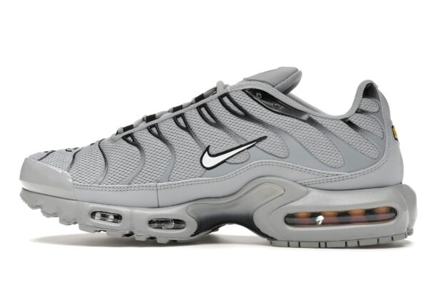 Nike Air Max Plus Gris Lobo – 852630-021