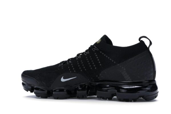 Nike Air VaporMax 2 Flyknit para mujer, color negro y dorado metalizado – 942843-012