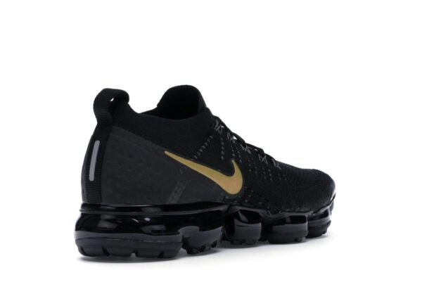 Nike Air VaporMax 2 Flyknit para mujer, color negro y dorado metalizado – 942843-012