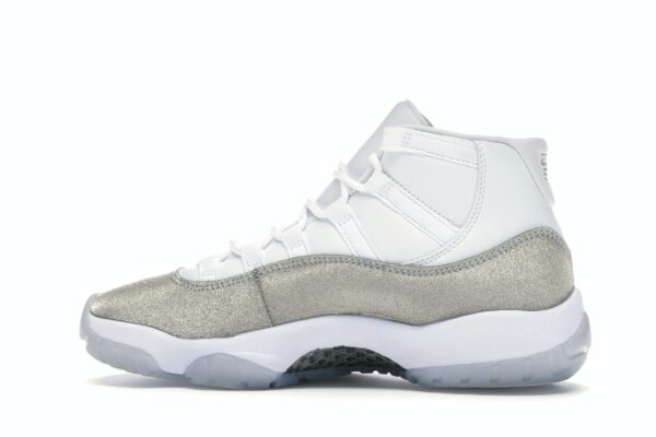 Air Jordan 11 Retro Blanco Plata Metálico (Mujer) – AR0715-100