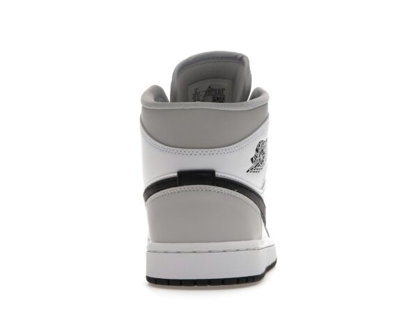Jordan 1 Mid Gris Ahumado Claro (Mujer) – BQ6472-015