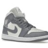 Air Jordan 1 Mid Stealth (Mujer) – BQ6472-115