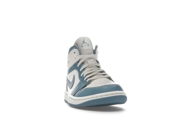 Jordan 1 Mid UNC (2022) para mujer, blanco/azul, BQ6472-141