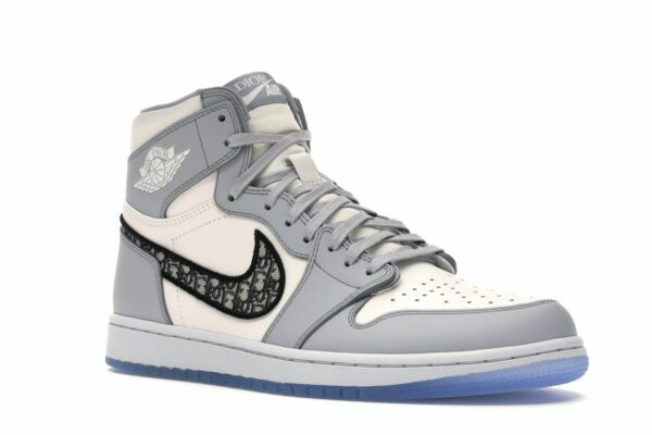 CN8607-002_05.jpg Jordan 1 Retro High Dior – CN8607-002