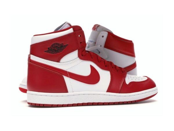 Paquete Jordan New Beginnings: Air Jordan 1 Retro High y Nike Air Ship CT6252-900