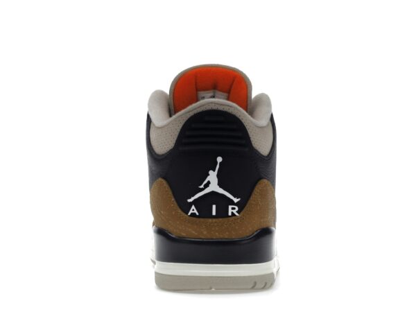 Air Jordan 3 Retro Desert Elephant (2022) – CT8532-008