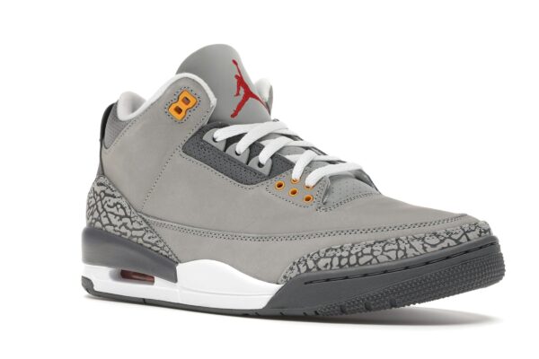 Air Jordan 3 Retro Gris Frío (2021) – CT8532-012