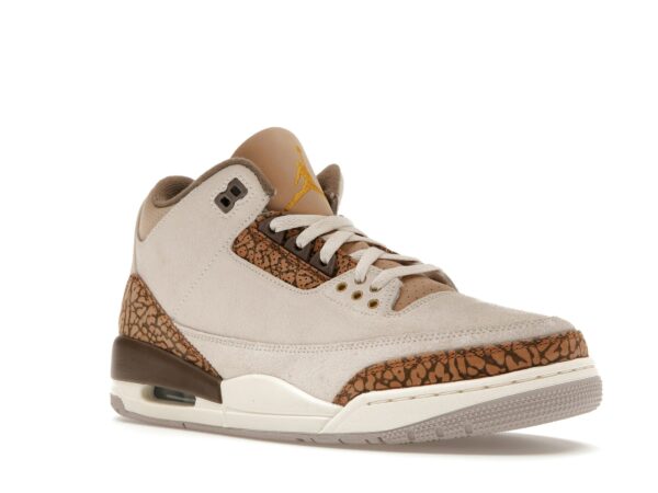 Jordan 3 Retro Palomino – CT8532-102 – Lanzamiento: 29 de julio de 2023