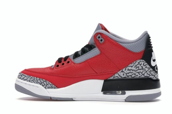 Air Jordan 3 Retro SE Unite (Exclusivo de Chicago) – CU2277-600