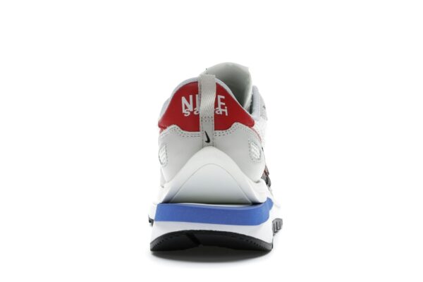 Nike Vaporwaffle Sacai Sport Fucsia Game Royal CV1363-100