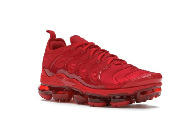Nike Air VaporMax Plus Triple Rojo CW6973-600
