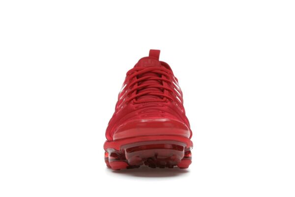 Nike Air VaporMax Plus Triple Rojo CW6973-600
