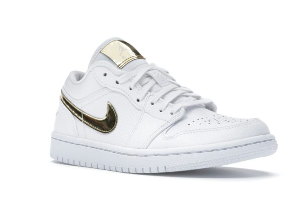 CZ4776-100_05 Air Jordan 1 Low Blanco Dorado Metálico (Mujer) – CZ4776-100