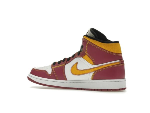Zapatillas Air Jordan 1 Mid Día de los Muertos DC0350-100 blancas/fucsia-naranja-negras
