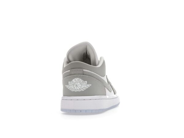 DC0774-105_29 S1 Zapatillas Jordan 1 Low Wolf Grey DC0774-105 para mujer, color blanco/gris lobo