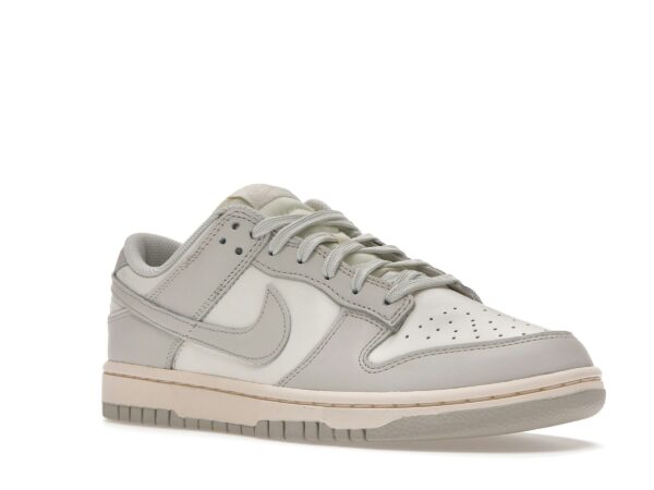 Nike Dunk Low Sail Light Bone (Mujer) DD1503-107